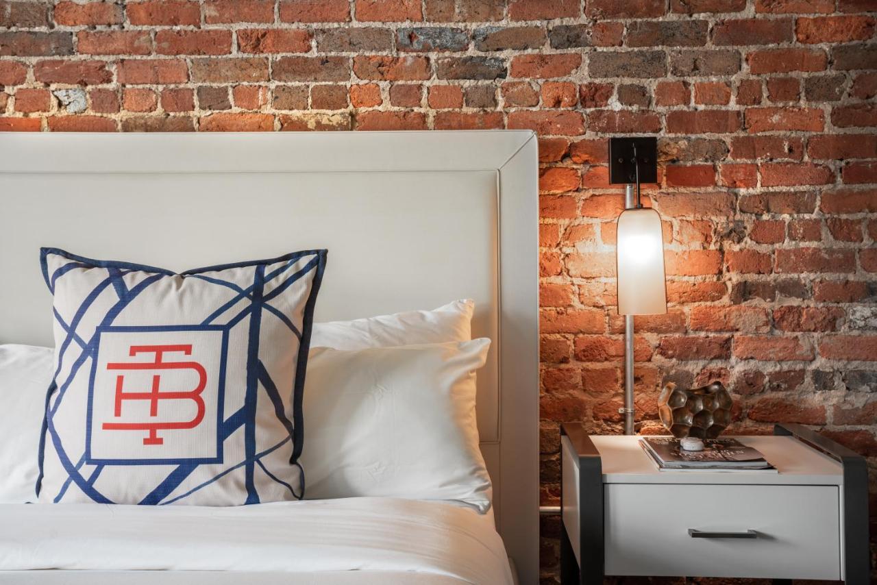 The Bristol Hotel Екстериор снимка