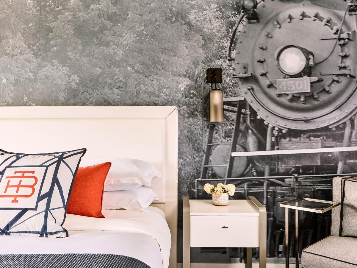 The Bristol Hotel Стая снимка